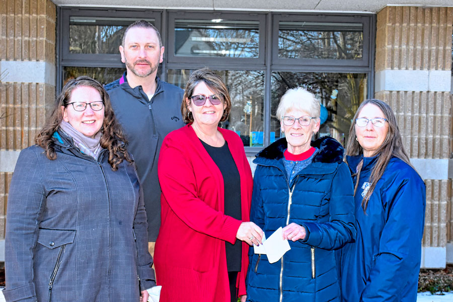 Donation supports Child and Youth Counselling Program at Palmerston ...